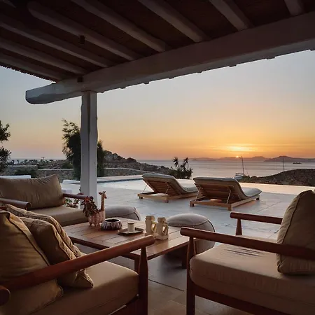 Paraga Paradise Villa *